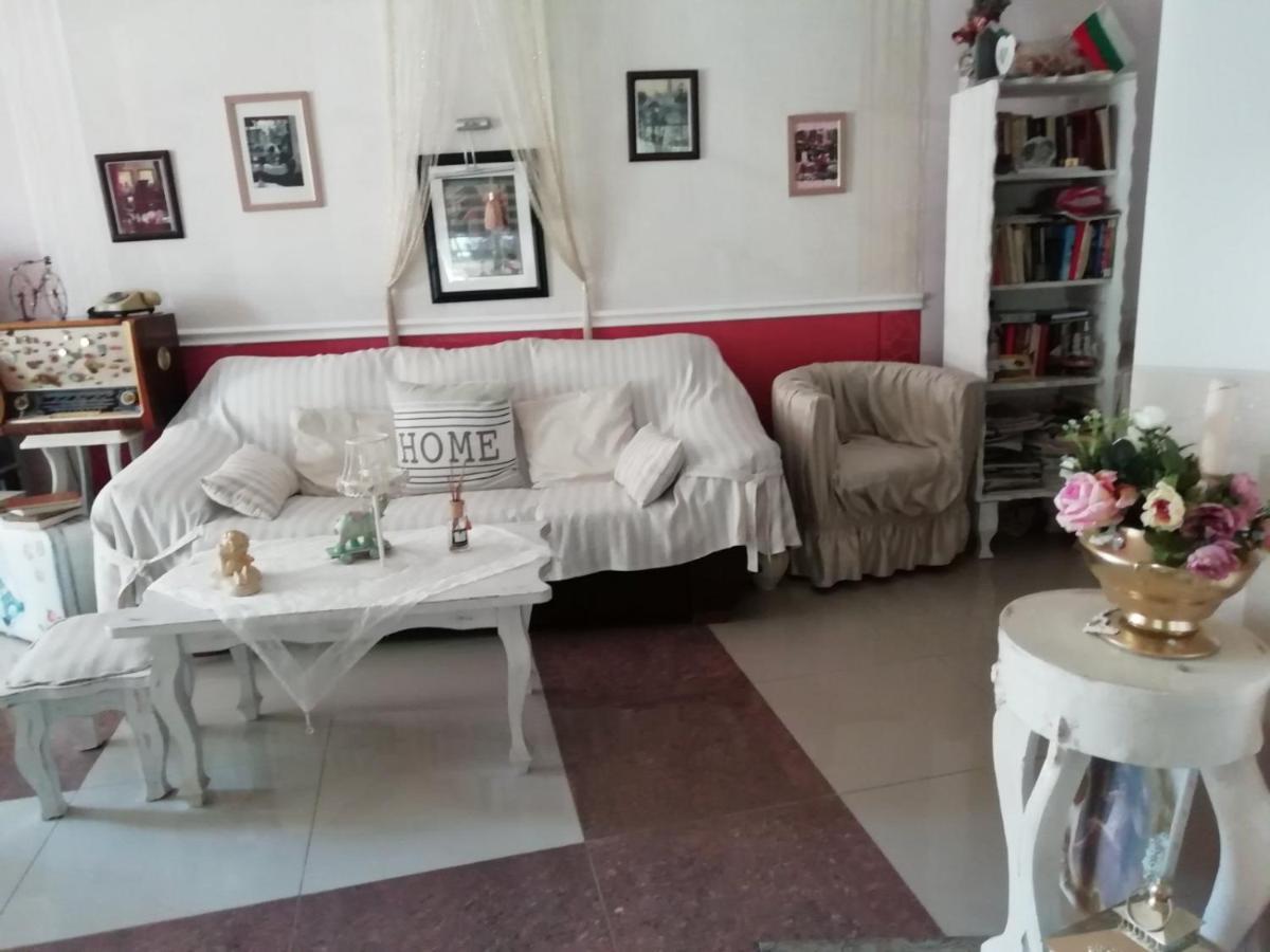 Guest House Orchidea Pomorie Exterior foto