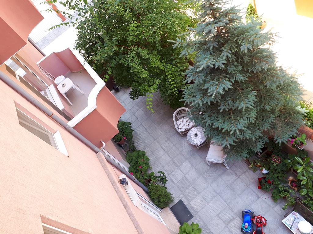 Guest House Orchidea Pomorie Exterior foto